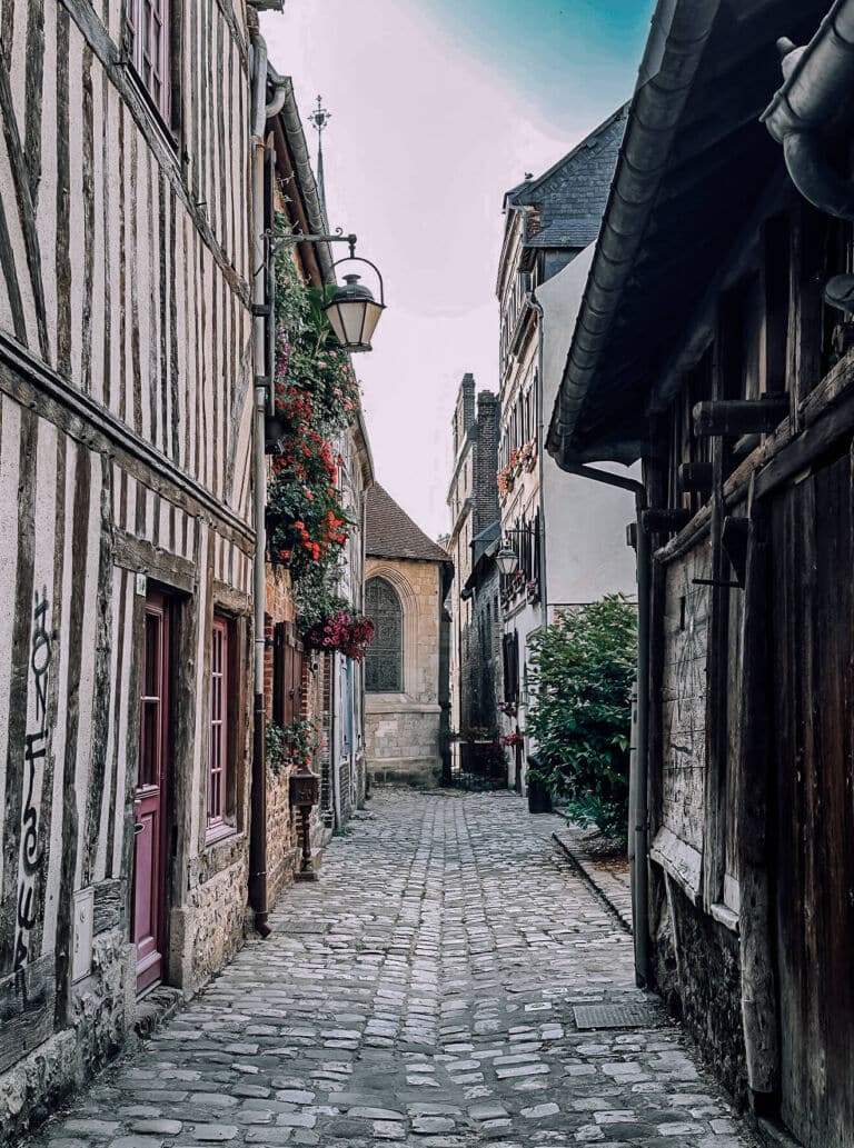 Honfleur entdecken Guide traveling & other stories
