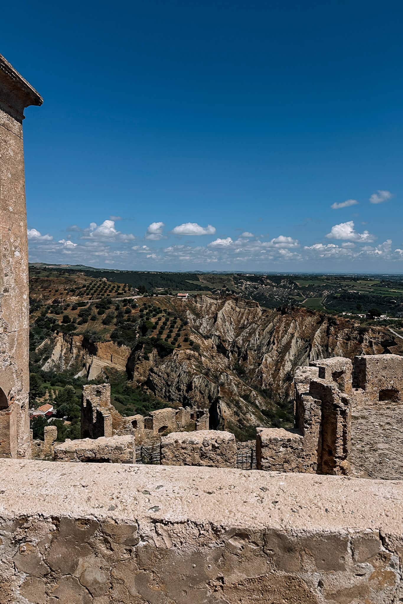 Ausblick vom Castello di Rocca Imperiale in Kalabrien, Italien