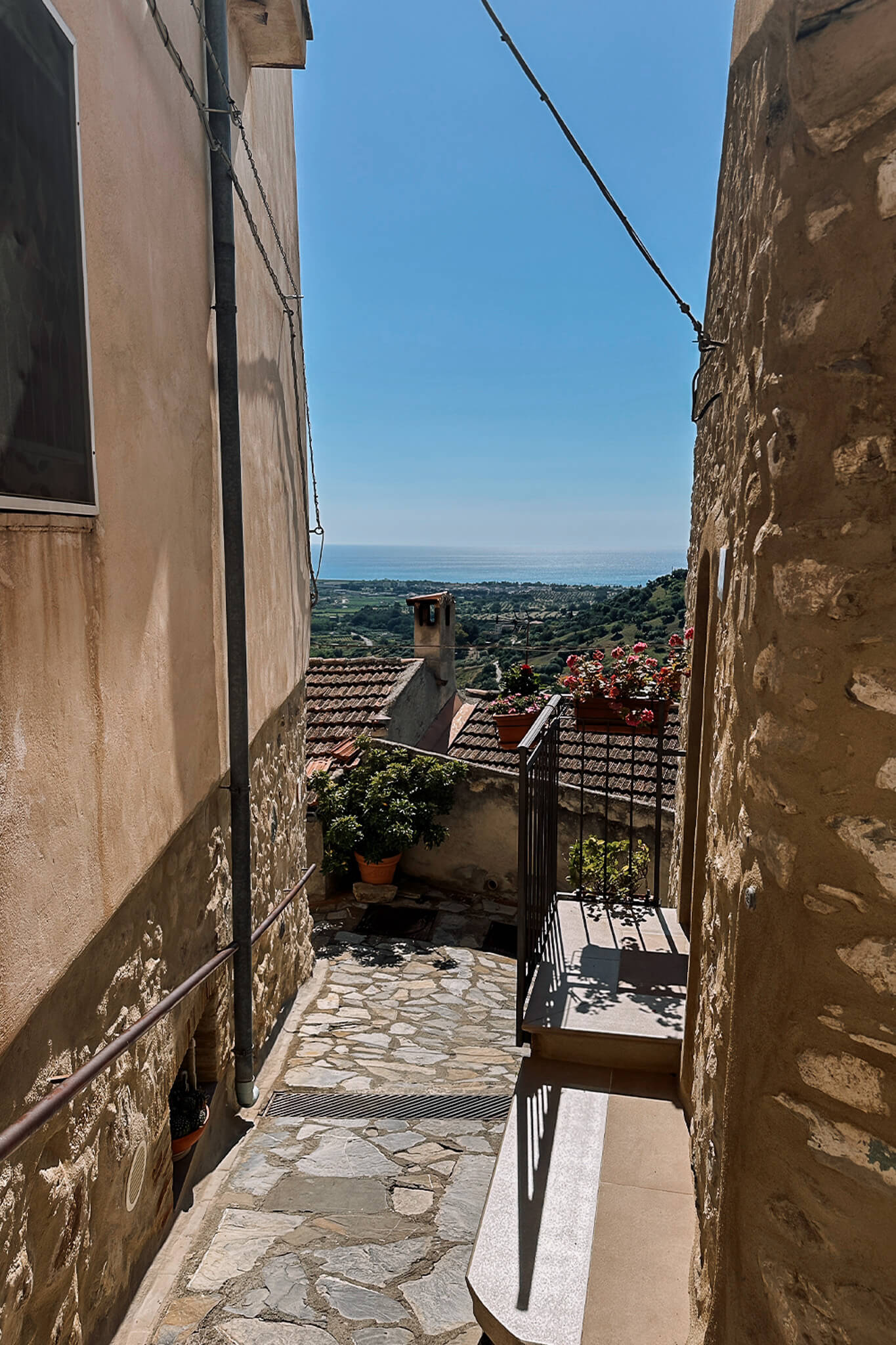 Blick über rocca Imperiale in Kalabrien, Italien