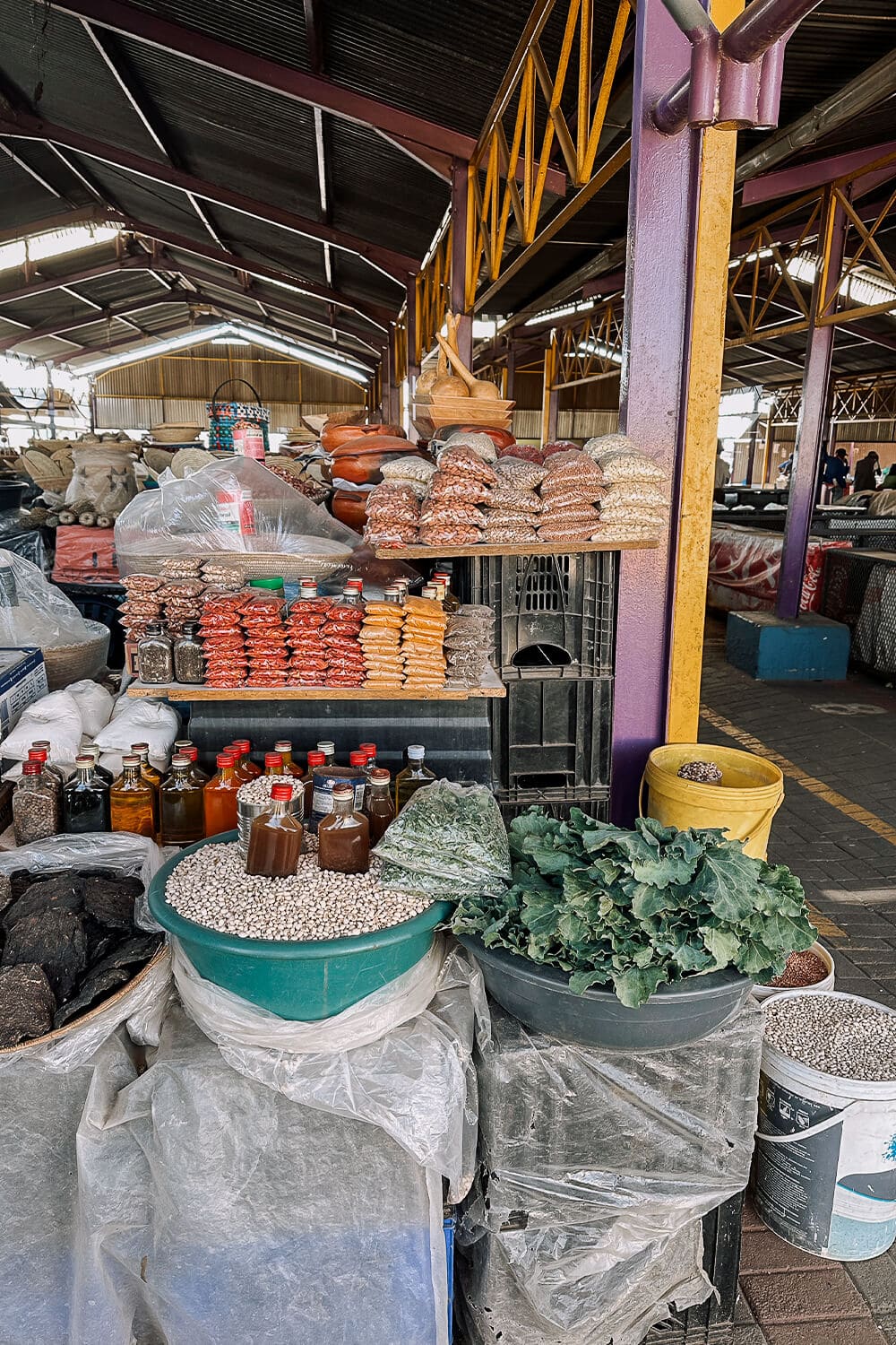 Stand mit Lebensmitteln auf dem Community Market in Single Quarter in Windhoek