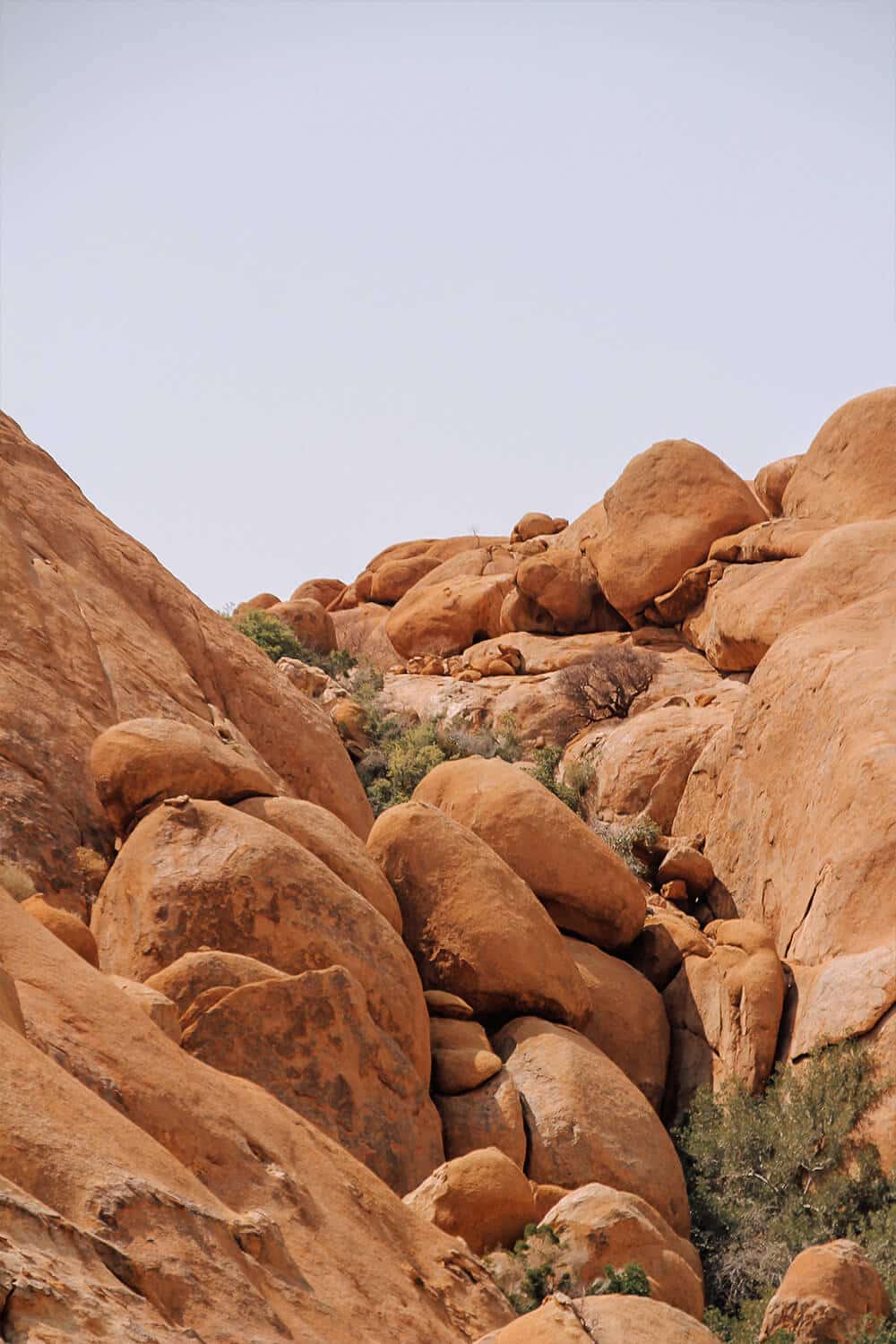 Nationalpark Spitzkoppe Namibia Gesteinskonstellation im Nationalpark Spitzkoppe in Namibia